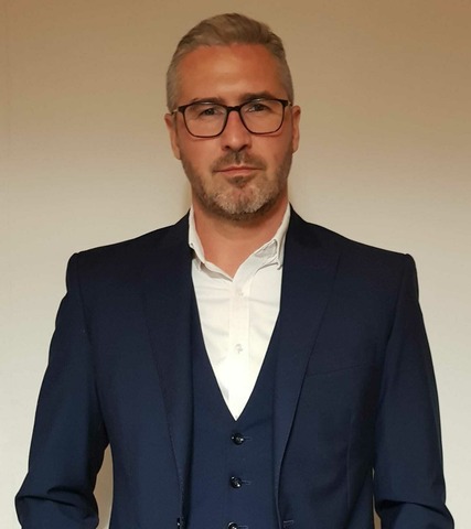 Herr Sebastian Bielak
Tel.: 03561/ 6205-708
E-Mail: Sebastian.Bielak@grupaazoty.com