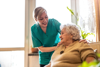 Gesundheits- und Krankenpflegehelfer.jpg